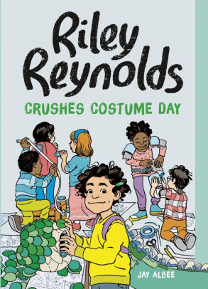 Riley Reynolds Crushes Costume Day