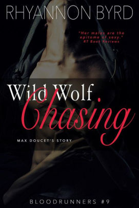 Wild Wolf Chasing